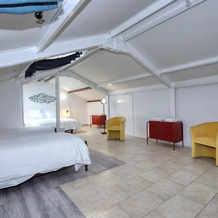 Alon Apartment