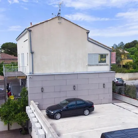 Alon * Saint-Cyr-sur-Mer